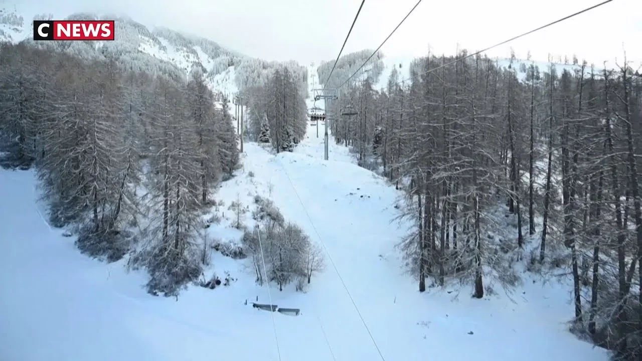 Découvrez les Joyaux Cachés : Les Stations de Ski Basse Altitude des Alpes à Moins de 30? !